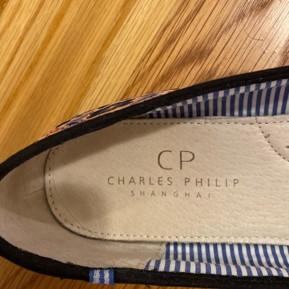Charles Philip Shanghai flats, size 11 but fit a 10. - Picture 7 of 7
